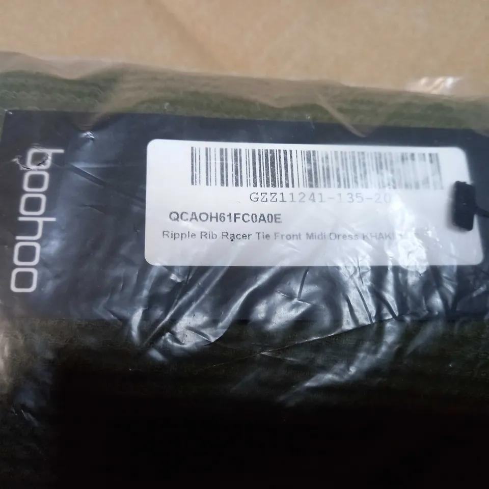 PACKAGED BOOHOO KHAKI RIPPLE RIB RACER TIE FRONT MIDI DRESS - SIZE 12