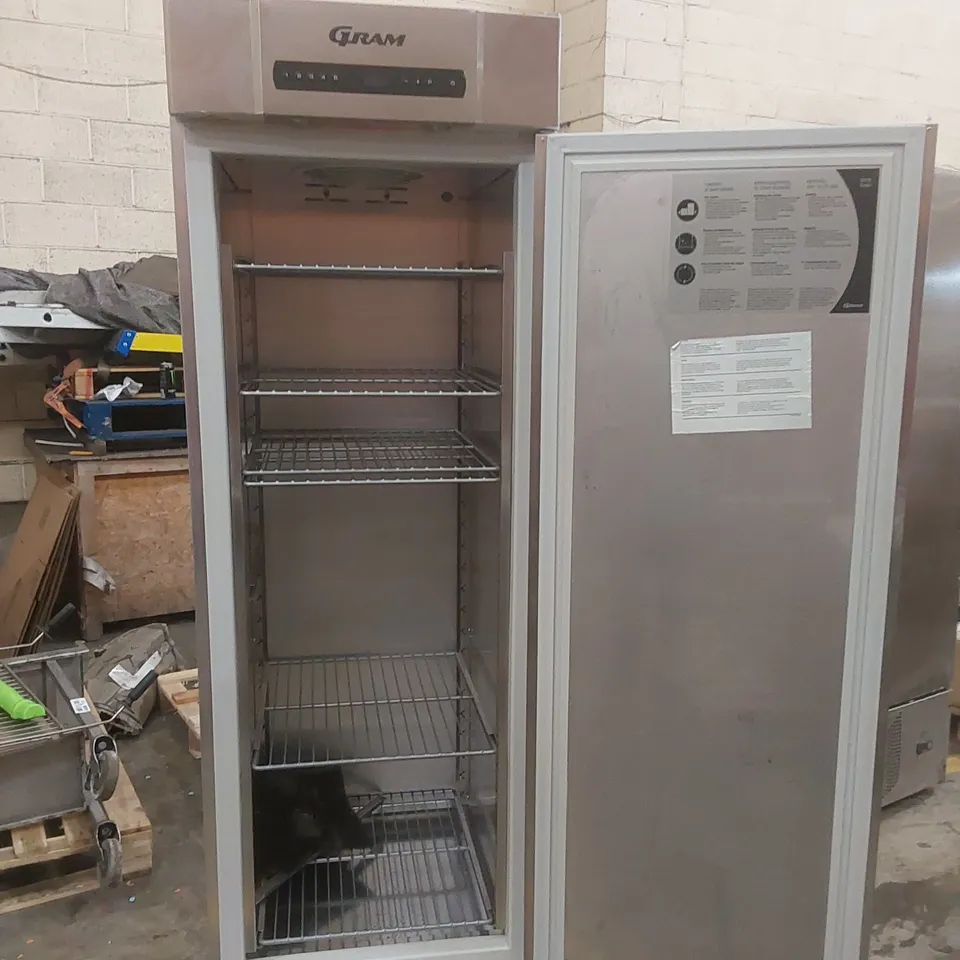 GRAM COMMERCIAL STAINLESS STEEL TEMPERATURE CONTROLLED FOOD STORAGE CABINET