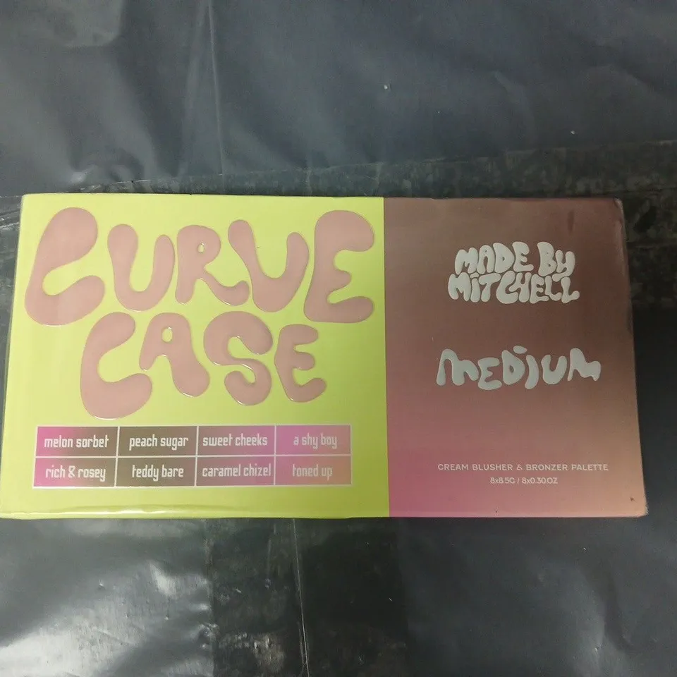 SEALED MADE BY MITCHELL CURVE CASE CREAM BLUSHER AND BRONZER PALETTE - MEDIUM