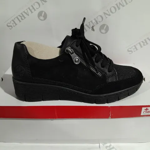 BOXED PAIR OF RIEKER WEDGE TRAINERS IN BLACK UK SIZE 4