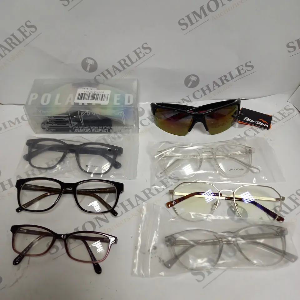 APPROXIMATELY 15 ASSORTED PRESCRIPTION/SUNGLASSES & ACCESSORIES 