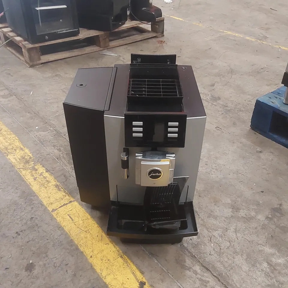 JURA JX8 PLATINUM COFFEE MACHINE