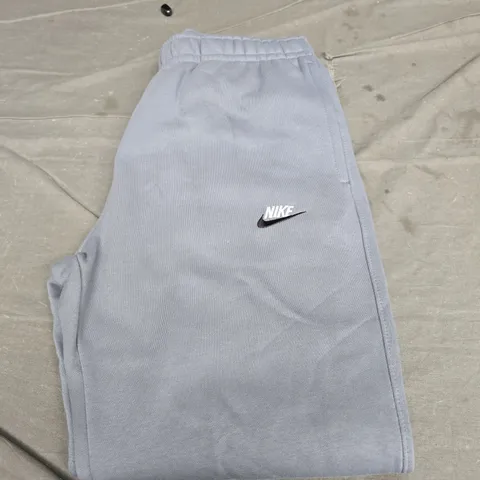 NIKE LOGO FLEECED CUFFED JOGGERS - SIZE LARGE