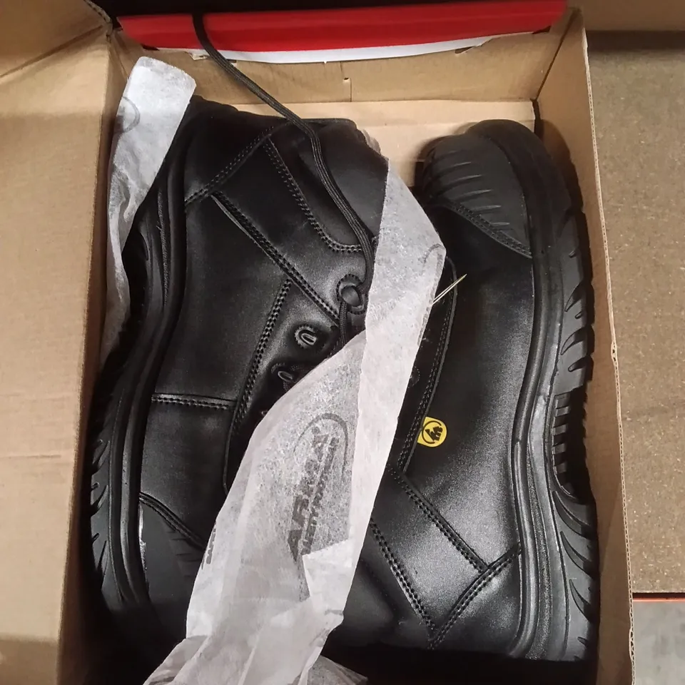 ARMA AIRSAFE A13-FALCON SAFETY BOOTS, UK 10, BOXED