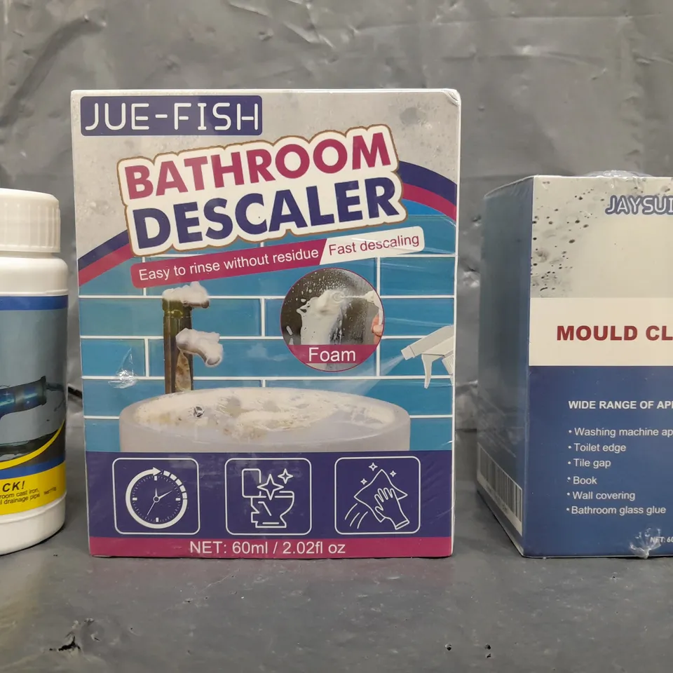 APPROXIMATELY 15 ASSORTED HOUSEHOLD ITEMS TO INCLUDE MOULD CLEANER, BATHROOM DESCALER, SINK & DRAIN CLEANER, ETC