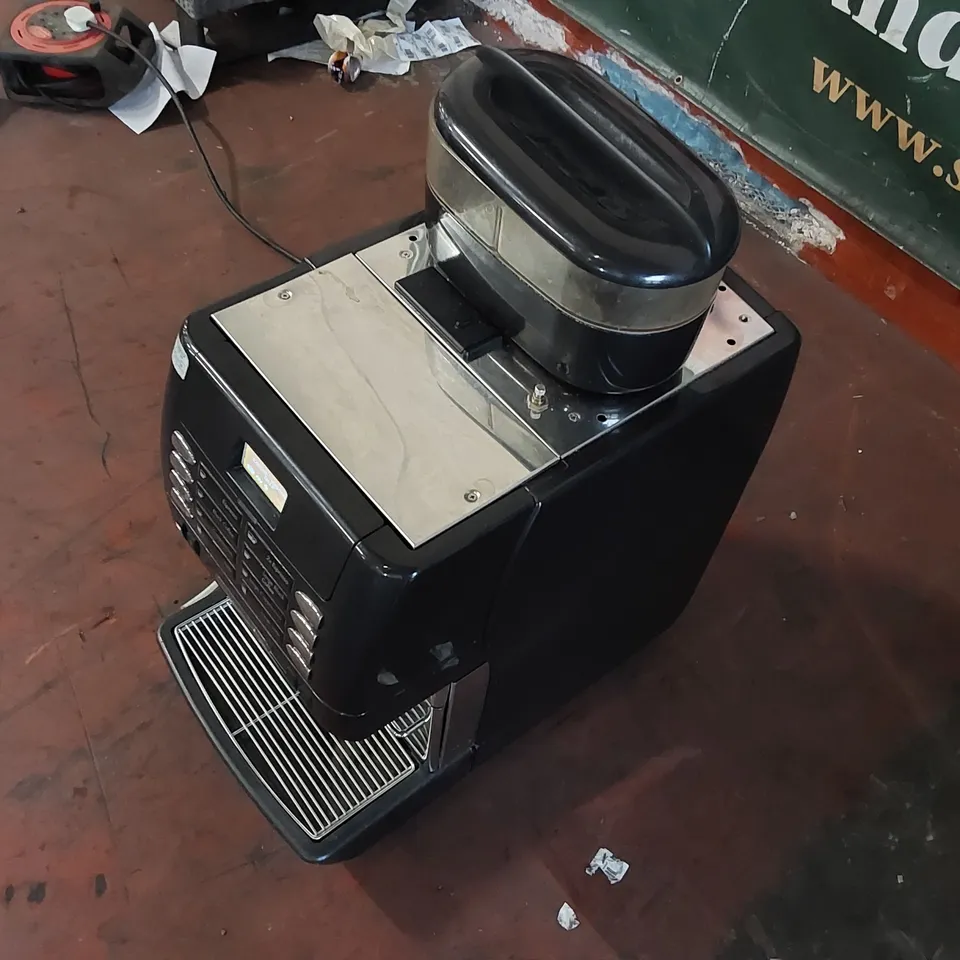 LA CIMBALI M1 COMMERCIAL COFFEE MACHINE