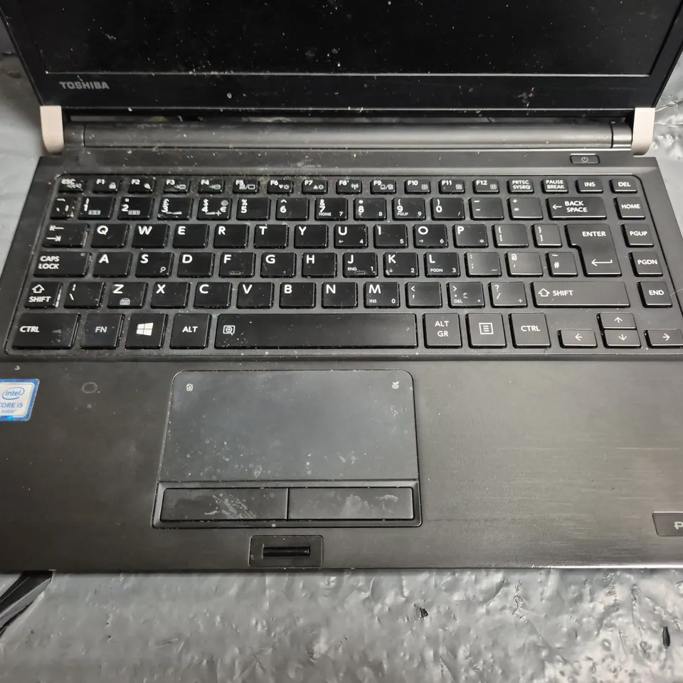 TOSHIBA PORTEGE A30-C