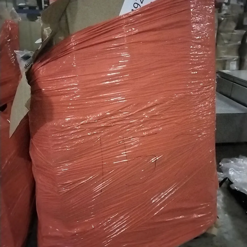 PALLET OF ASSORTED ITEMS INCLUDING TOILET SEAT, A4 PICTURE FRAME, MULTIFUNCTIONAL FOOD PROCESSOR, HOMIDEC DRYING RACK, OFFICE CHAIR MAT, FABRIC WARDROBE 