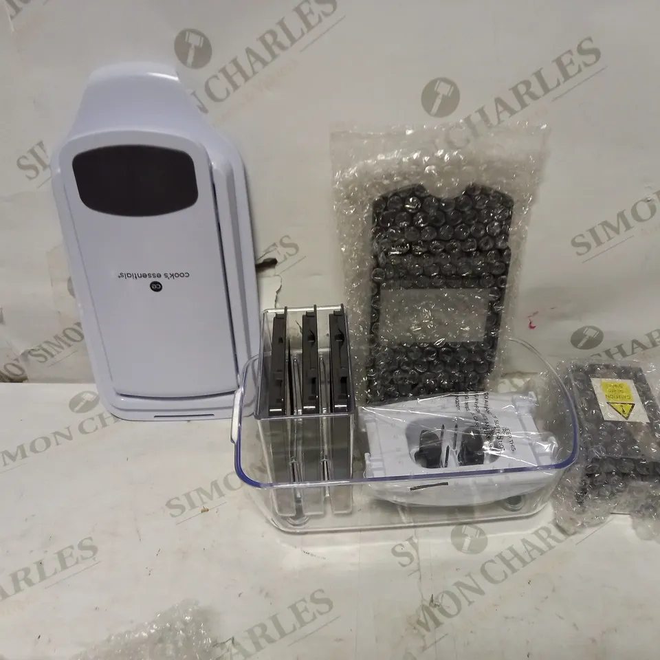 COOK'S ESSENTIALS CHOPPER 8 SLICE & DICE BLADES