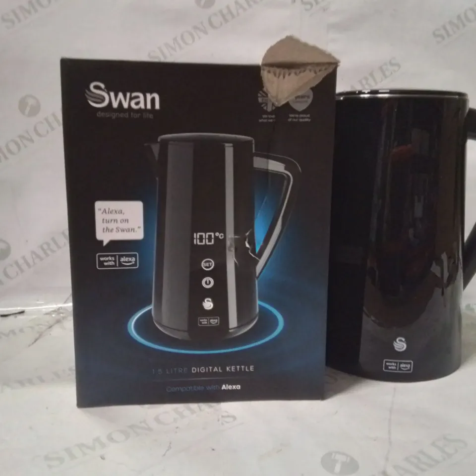 BOXED SWAN 1.5L DIGITAL KETTLE 