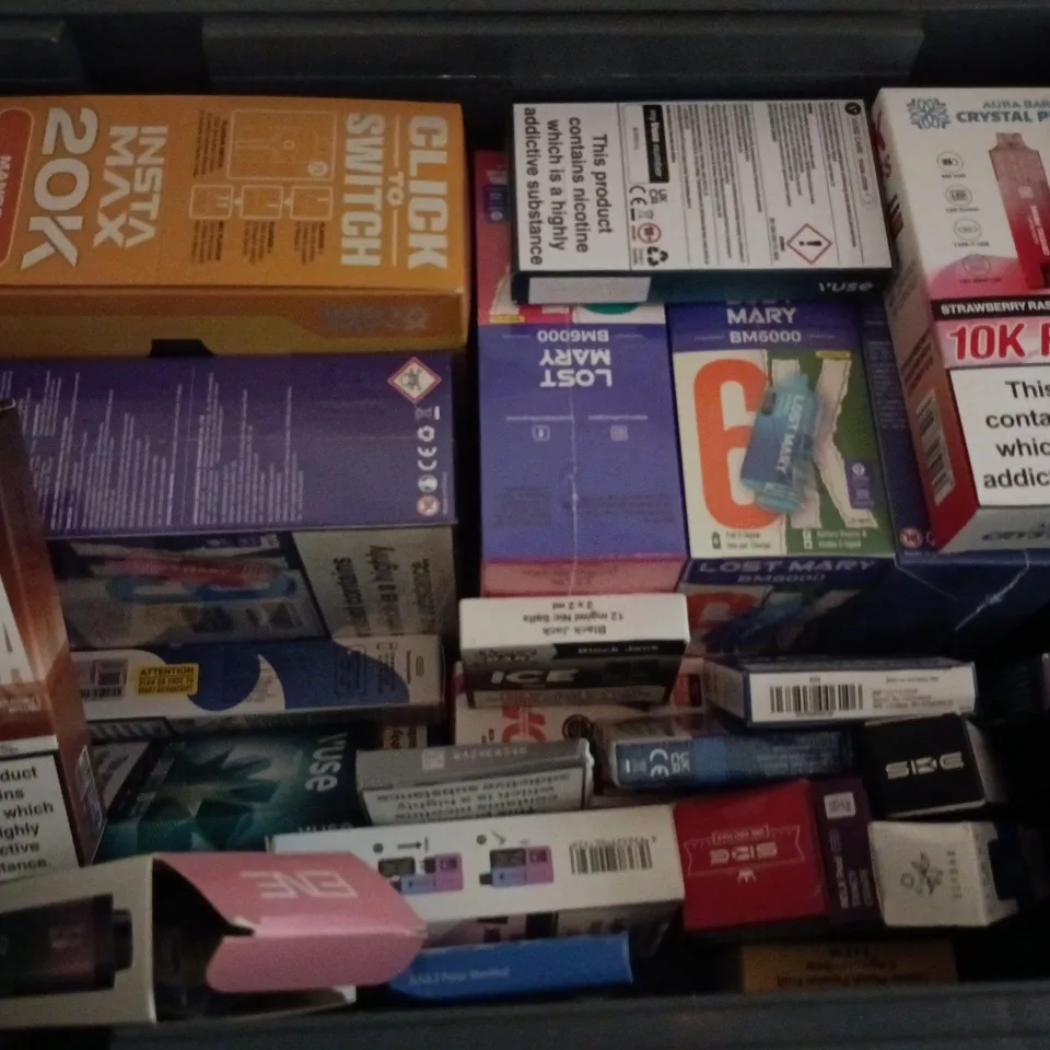 APPROXIMATELY 20 ASSORTED E-CIGARETTE PRODUCTS TO INCLUDE BRANDS SUCH AS LOST MARY, HAYATI, INSTA MAX, ETC - COLLECTION ONLY