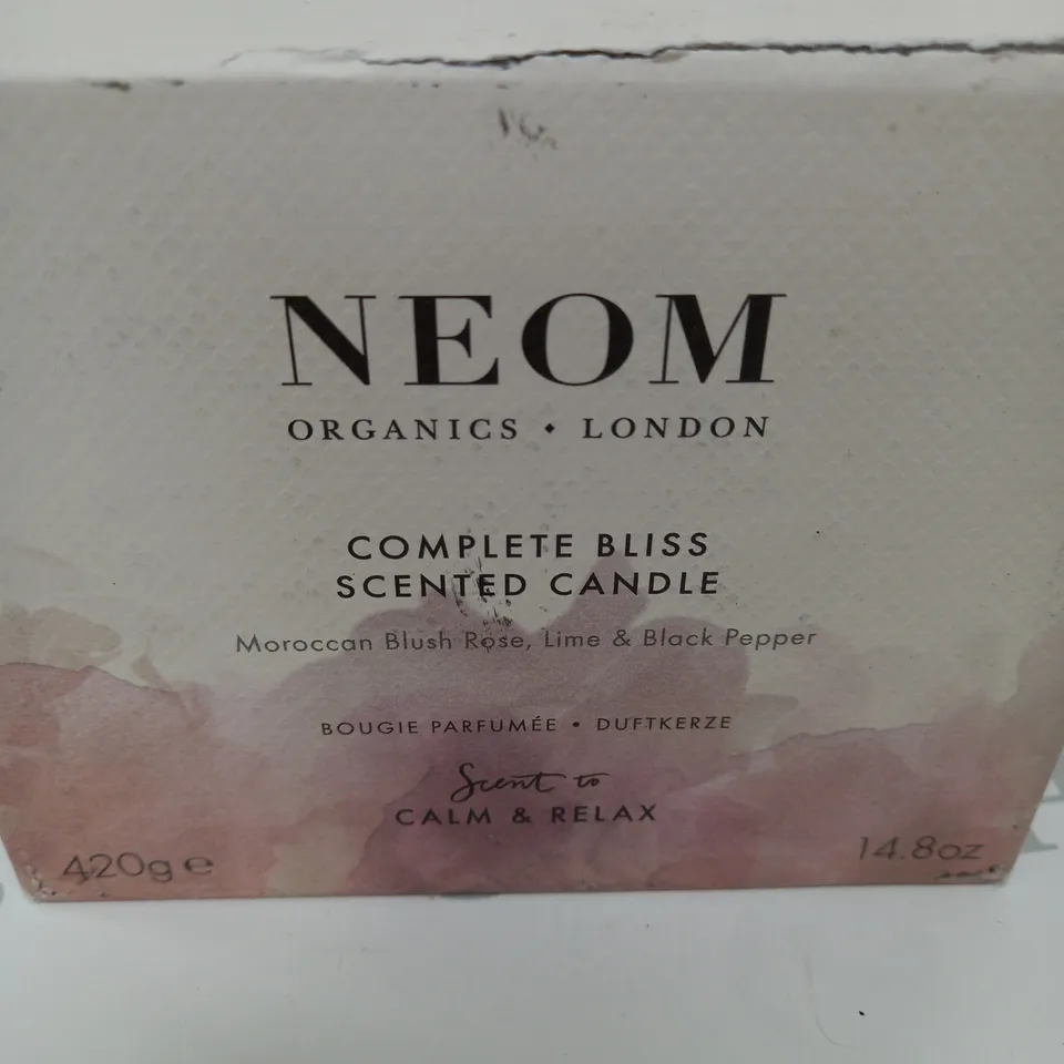 NEOM LONDON SCENTED CANDLE 