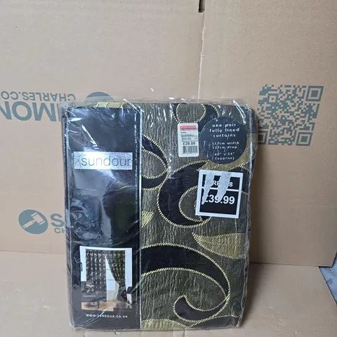 SUNDOUR FULLY LINED CURTAINS – ONE PAIR, 117CM W X 137CM DROP