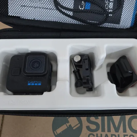 GOPRO HERO11 BLACK MINI ACTION CAMERA – CASE INCLUDED