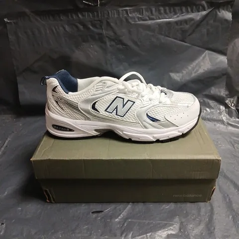 New Balance Running Shoes - White/Blue (Men's 7)