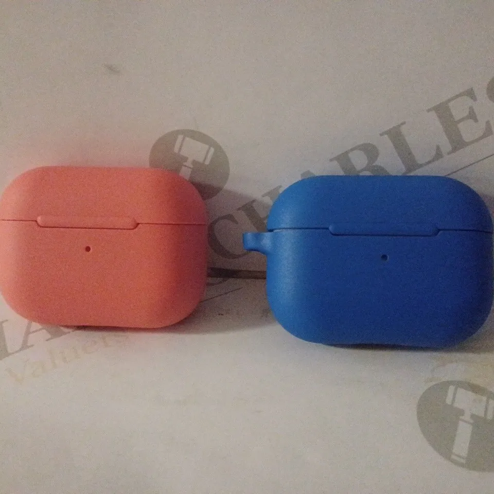 APPROXIMATELY 117 BRAND NEW BOXED TECH 21 STUDIO COLOUR AIRPODS PRO CASE IN ASSORTED COLOURS