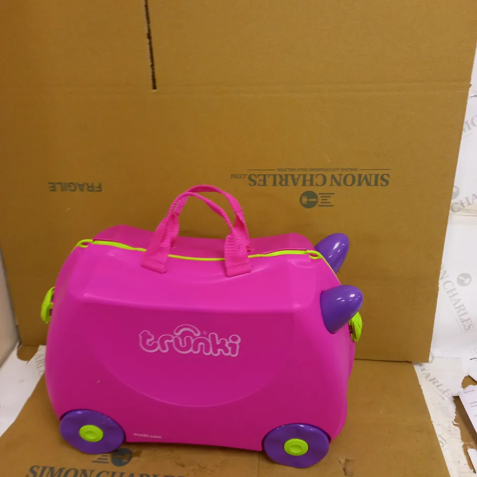 TRIXIE TRUNKIE RRP £44.99