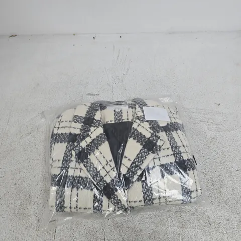 HELENE BERMAN LONDON WOMENβS CHECK COAT, UK SIZE 14