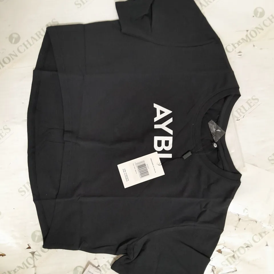 AYBL CROP TSHIRT IN BLACK SIZE M