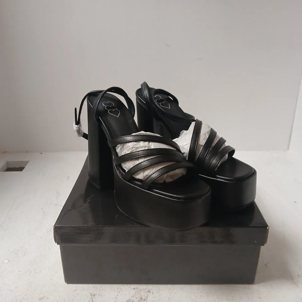 BLACK STRAPPY PLATFORM SANDALS – WOMEN'S, BOXED UK 7