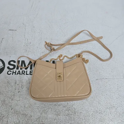FRANK USHER QUILTED SHOULDER BAG – BEIGE