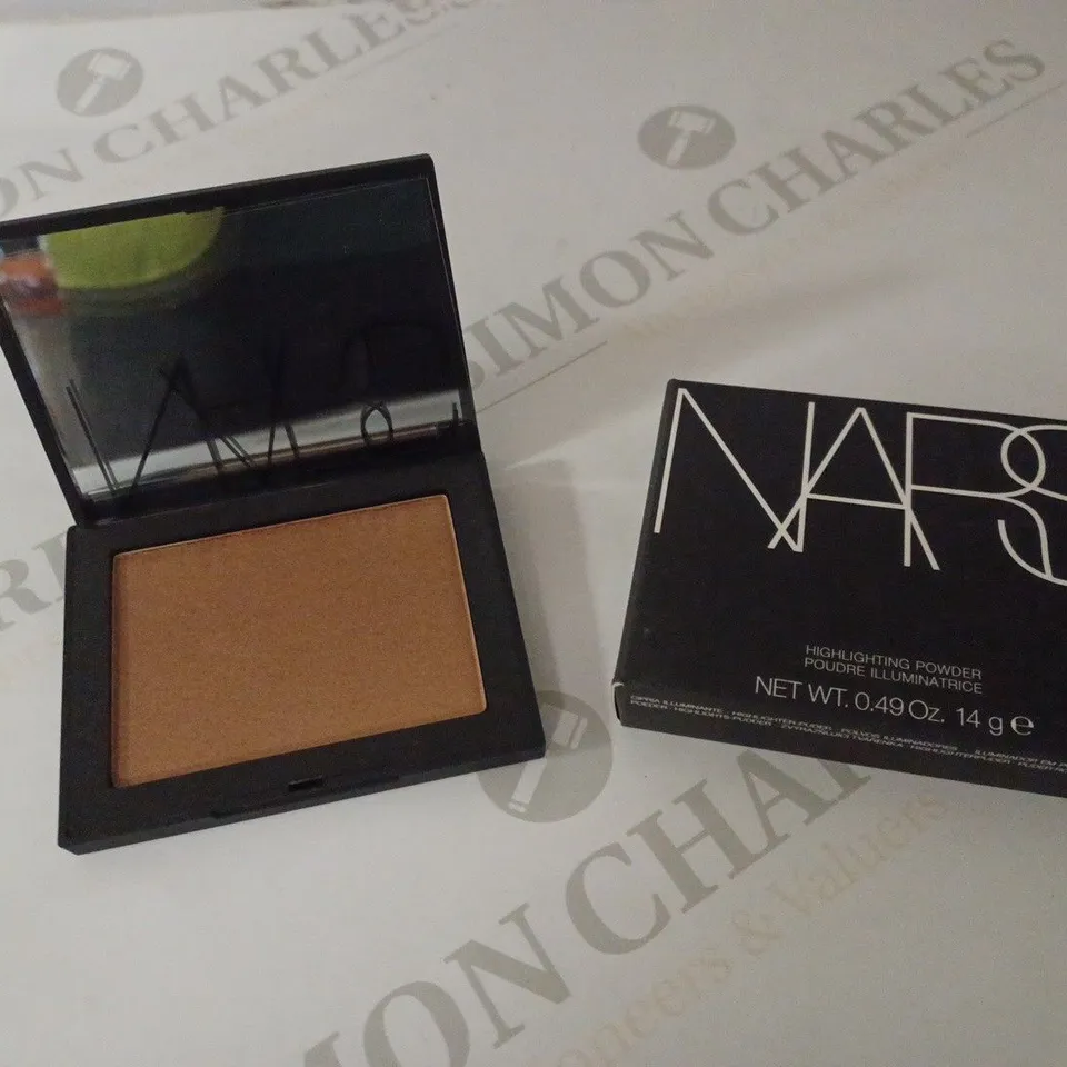 NARS HIGHLIGHTING POWDER, ST.BARTHS 5227 (14G/0.49OZ)