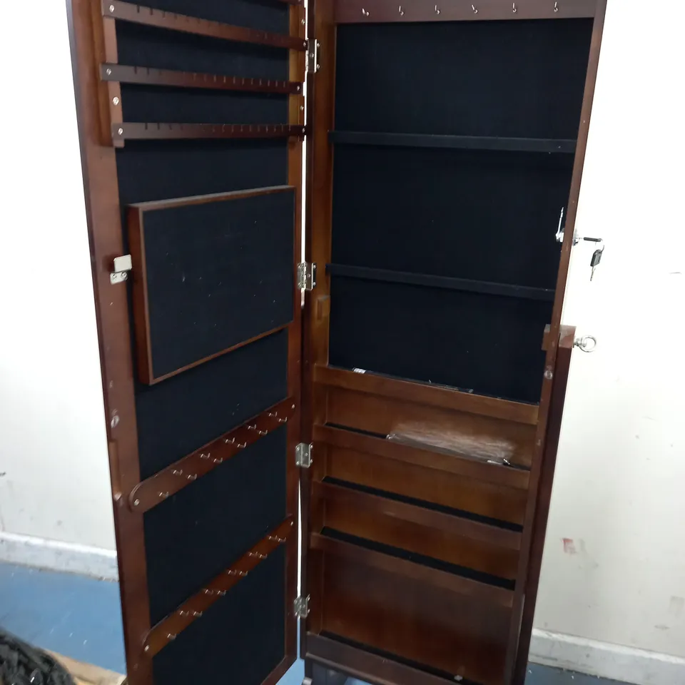 WOODEN ADJUSTABLE FULL LENGTH MIRRORED LOCKABLE JEWELLERY CASE / COLLECTION ONLY