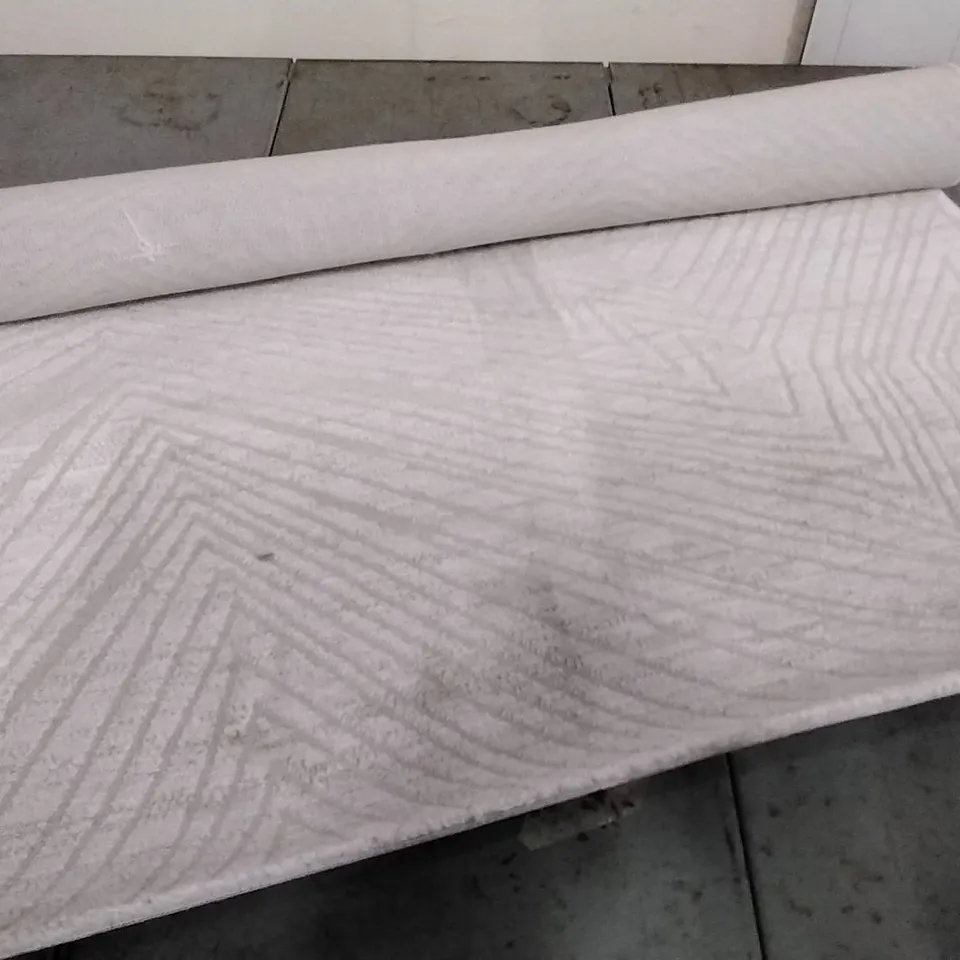 BRAND NEW PACO HOME HYPNOS CARPET IN GREY - 80X150CM