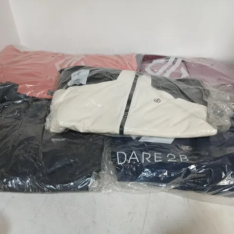 APPROXIMATELY 12 ITEMS OF BRAND NEW DARE 2 B/REGATTA CLOTHING TO INCLUDE; GLACIER JACKET, FLURRY JACKET, ICED JACKET, SNOWBURST OVERHEAD JACKET AND BLANCHETT