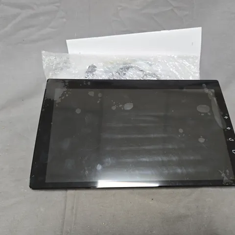 CAGE OF APPROXIMATELY 10 ASSORTED ITEMS TO INCLUDE A-SURE IN-CAR SCREEN, ETC - COLLECTION ONLY