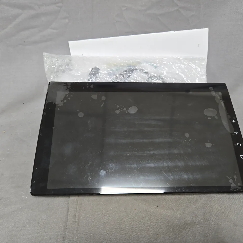 CAGE OF APPROXIMATELY 10 ASSORTED ITEMS TO INCLUDE A-SURE IN-CAR SCREEN, ETC - COLLECTION ONLY