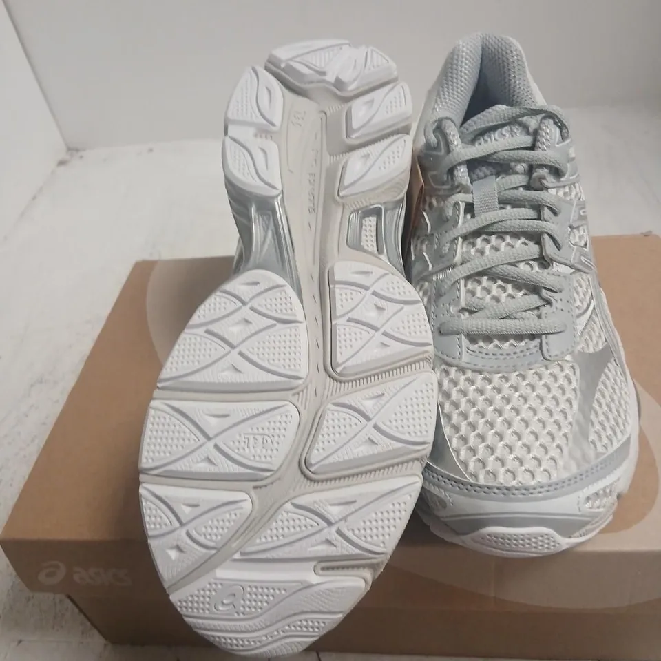ASICS GEL-CUMULUS 16 – GLACIER GREY/PURE SILVER, UK 5 (US MEN 6, US WOMEN 7.5, EU 39)
