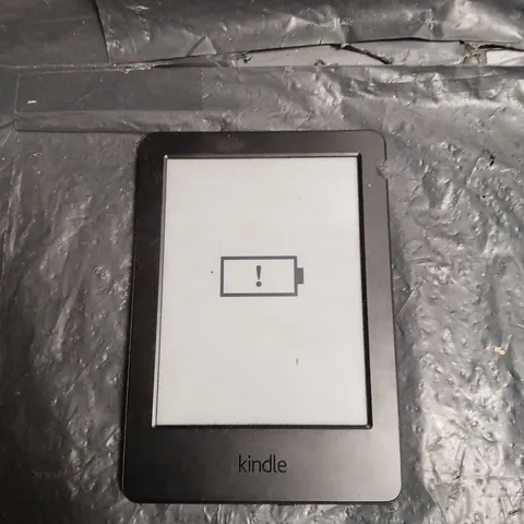 AMAZON KINDLE E-READER – BLACK - MODEL UNSPECIFIED