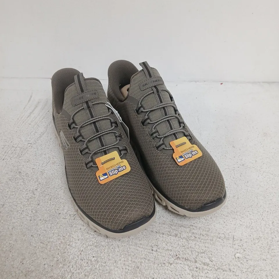 SKECHERS GLIDE-STEP TRAINERS – UK 6 (US 8), OLIVE/GREY