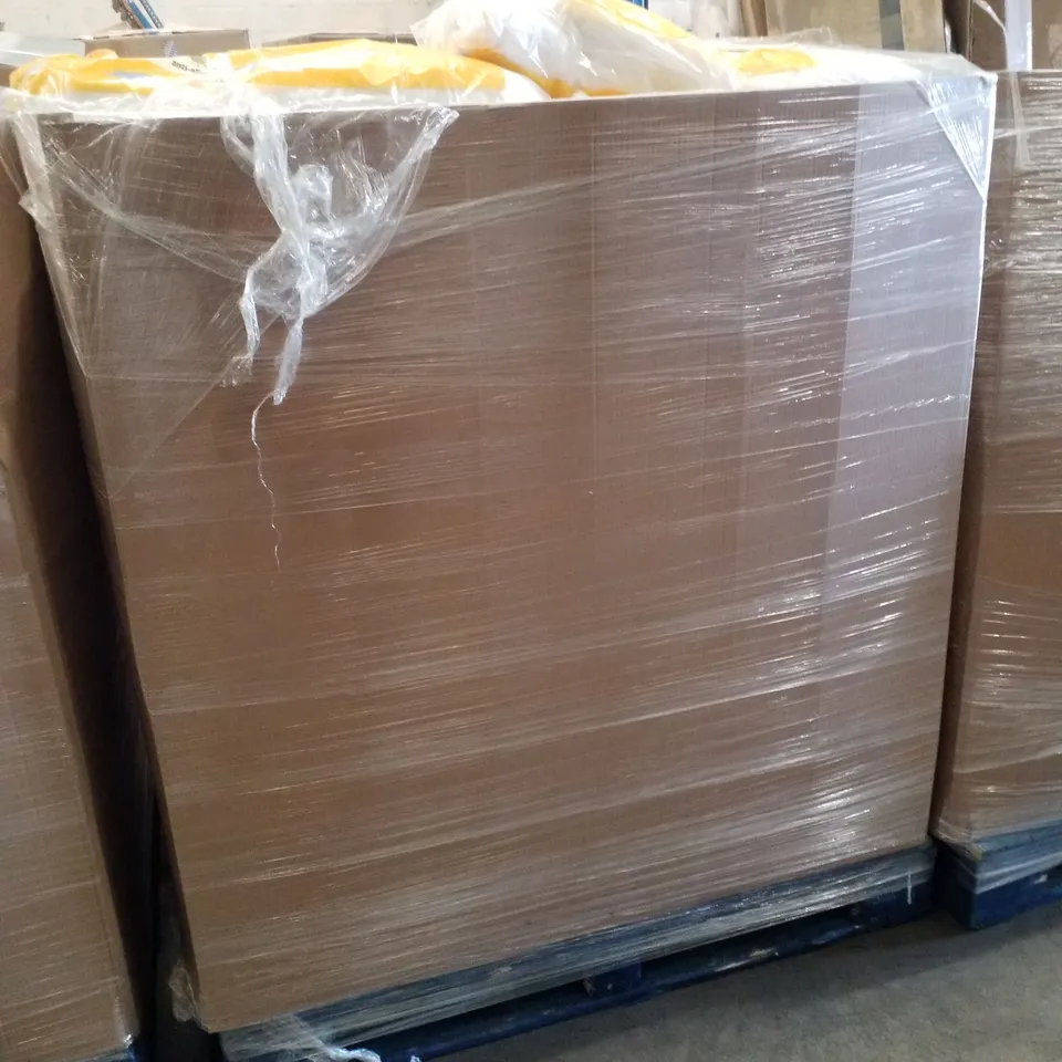 PALLET CONTAINING APPROXIMATELY 62 SILENTNIGHT BREATHABLE PILLOWS