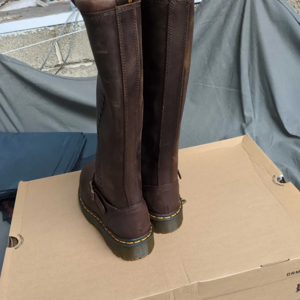 ANISTONE BKR DARK BROWN KNEE-HIGH BOOTS – CRAZY HORSE LEATHER UK 6½ (EU 40; US 7½)