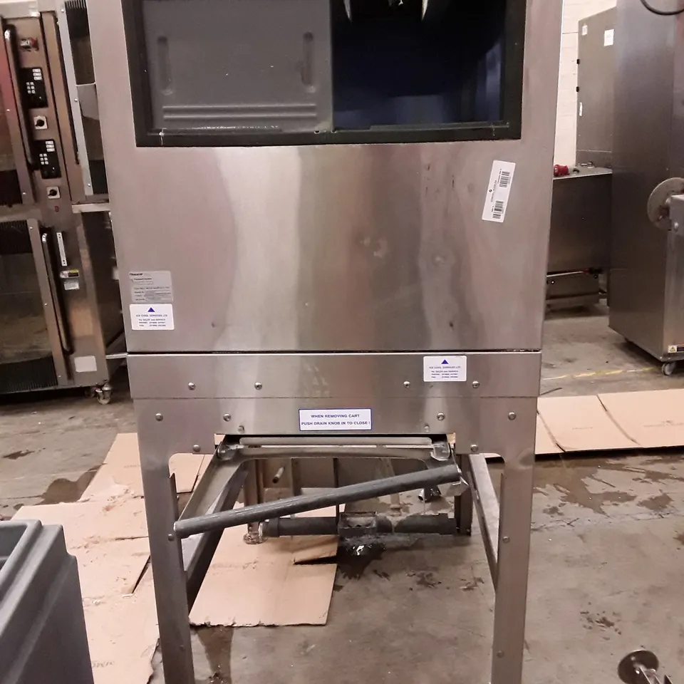 FOLLETT ICE TRANSPORTATION SYSTEM MODEL - E-ITS600NS-30 WITH 2 AUTOMATIC ICE MAKERS