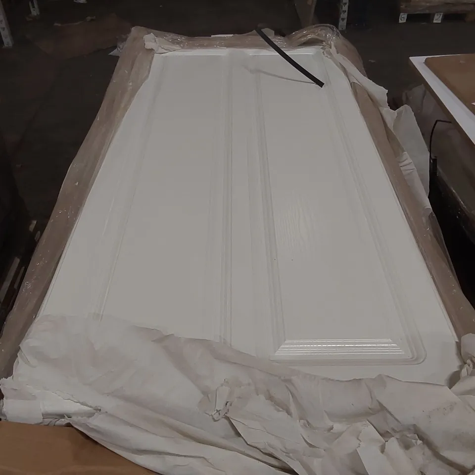 PALLET OF LARGE QUANTITY OF KITCHENS/BEDROOM REPLACEMENT CABINET DOOR/DRAWER/END PANELS IN ASSORTED SIZES