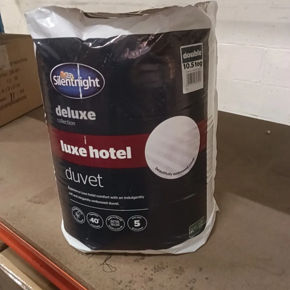 SILENTNIGHT LUXE HOTEL DUVET - DOUBLE 10.5 TOG