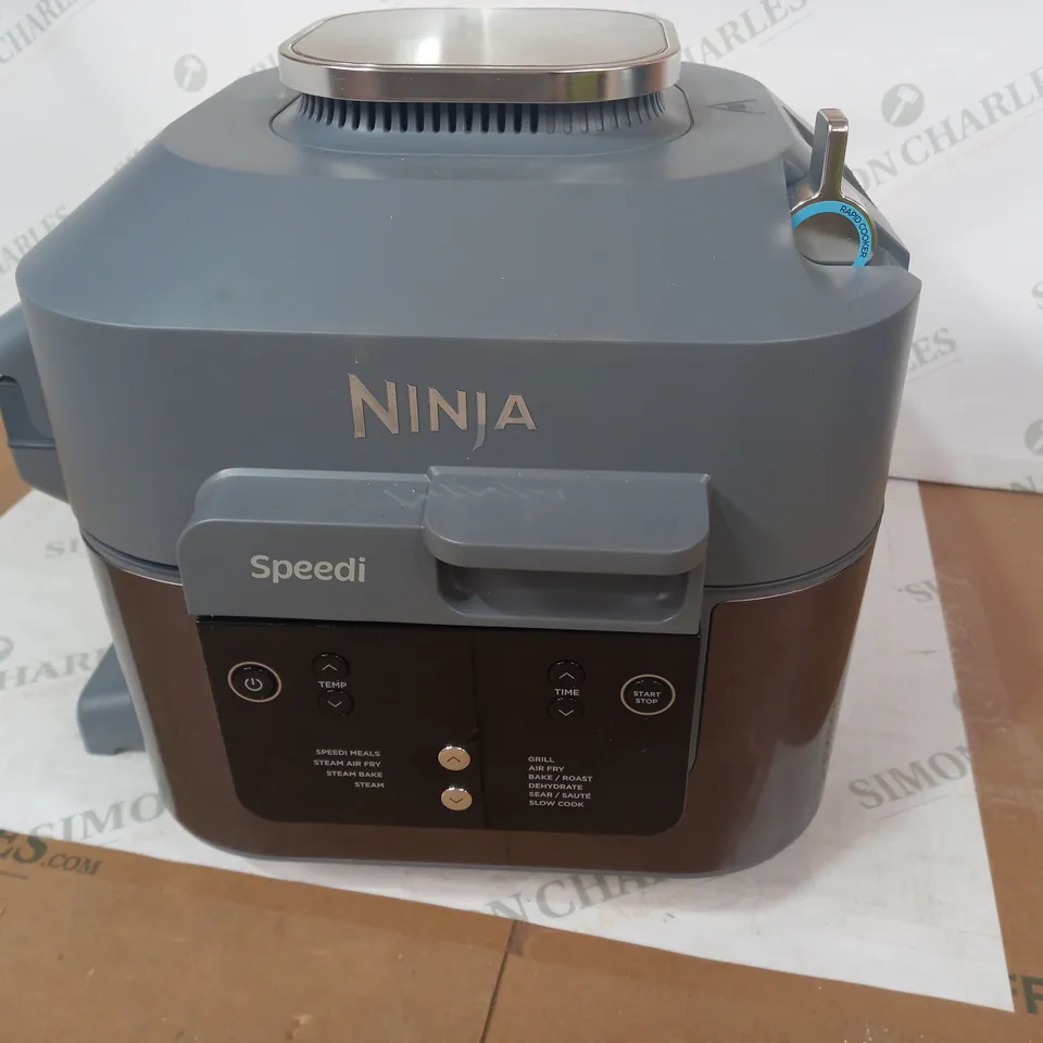 NINJA SPEEDI 10-IN-1 5.7L RAPID-COOKER & AIR FRYER