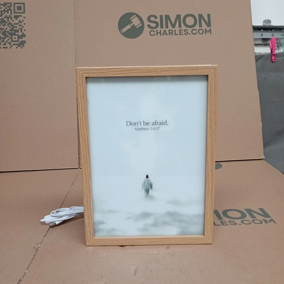 FRAMED ART: 'DON'T BE AFRAID' MATTHEW 14:27 BIBLE BOXED