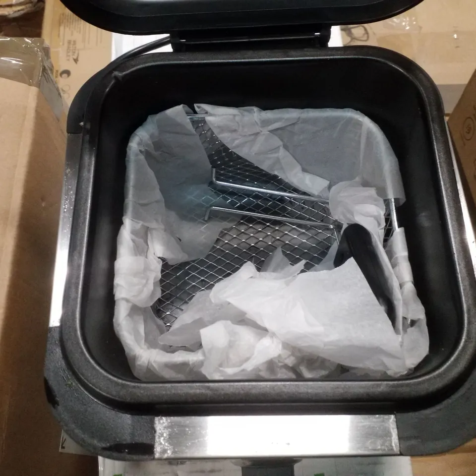 BOXED VONSHEF 1.5L DEEP FAT FRYER