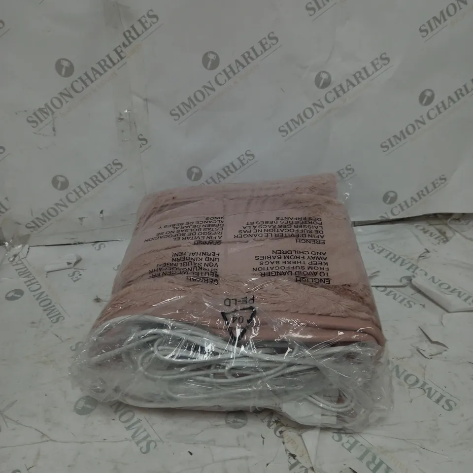 BOXED COZEE HOME HEATED BLANKET IN PINK