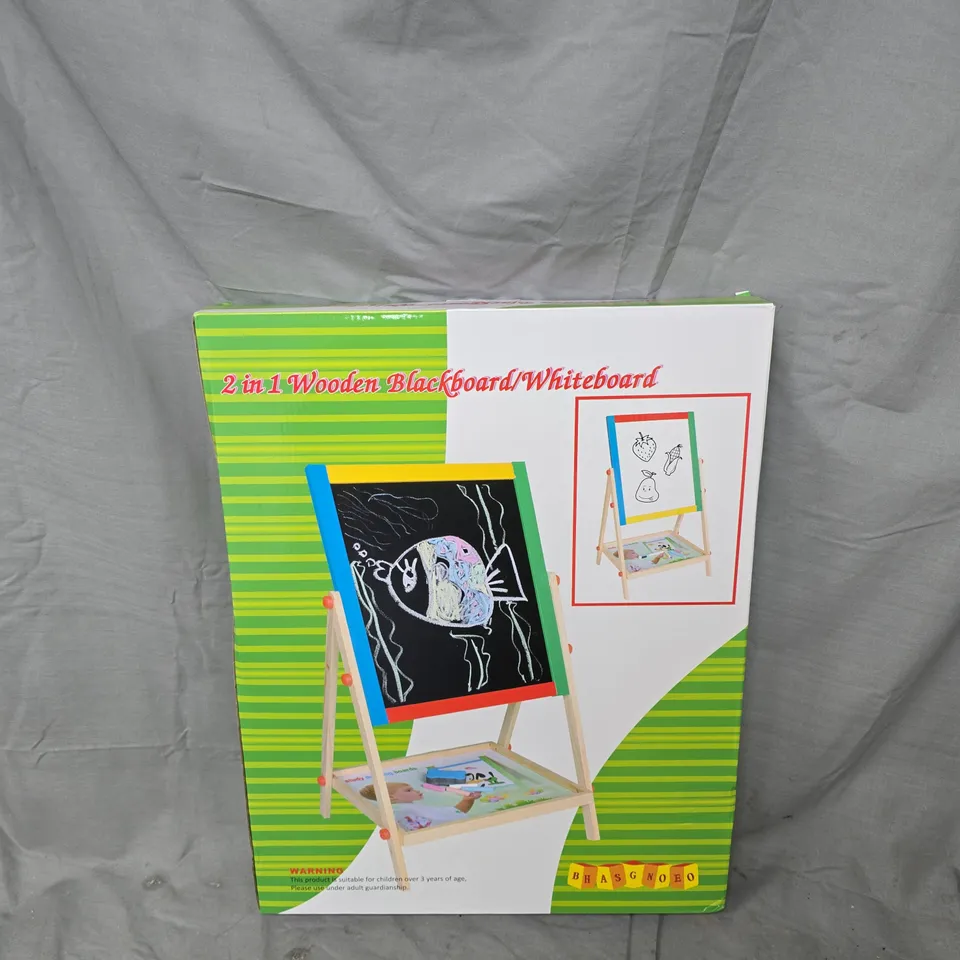 2 IN 1 WOODEN BLACKBOARD/WHITEBOARD EASEL – BOXED