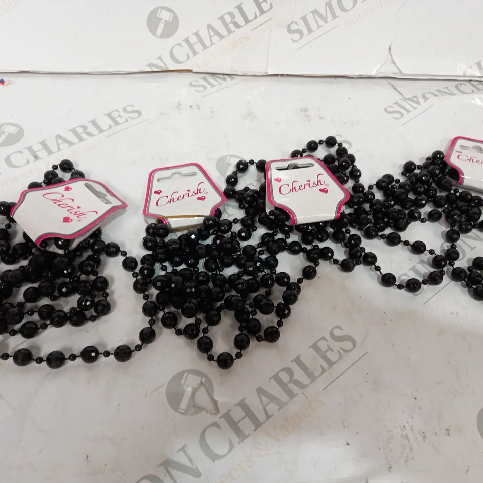 BOX OF APPROXIMATELY 15 ITEMS TO INCLUDE COLOURED BEADS, SKELETON HEAD, SPIDER WEB DECOR