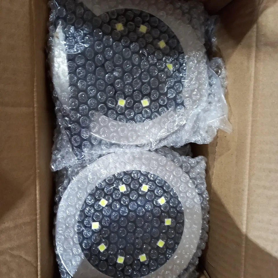 BELL & HOWELL OUTDOOR SOLAR LIGHTS 