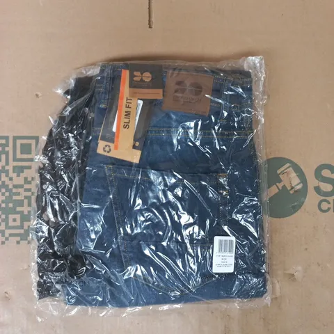 BAGGED CROSSHATCH SLIM FIT DENIM SHORTS IN BLUE SIZE 32