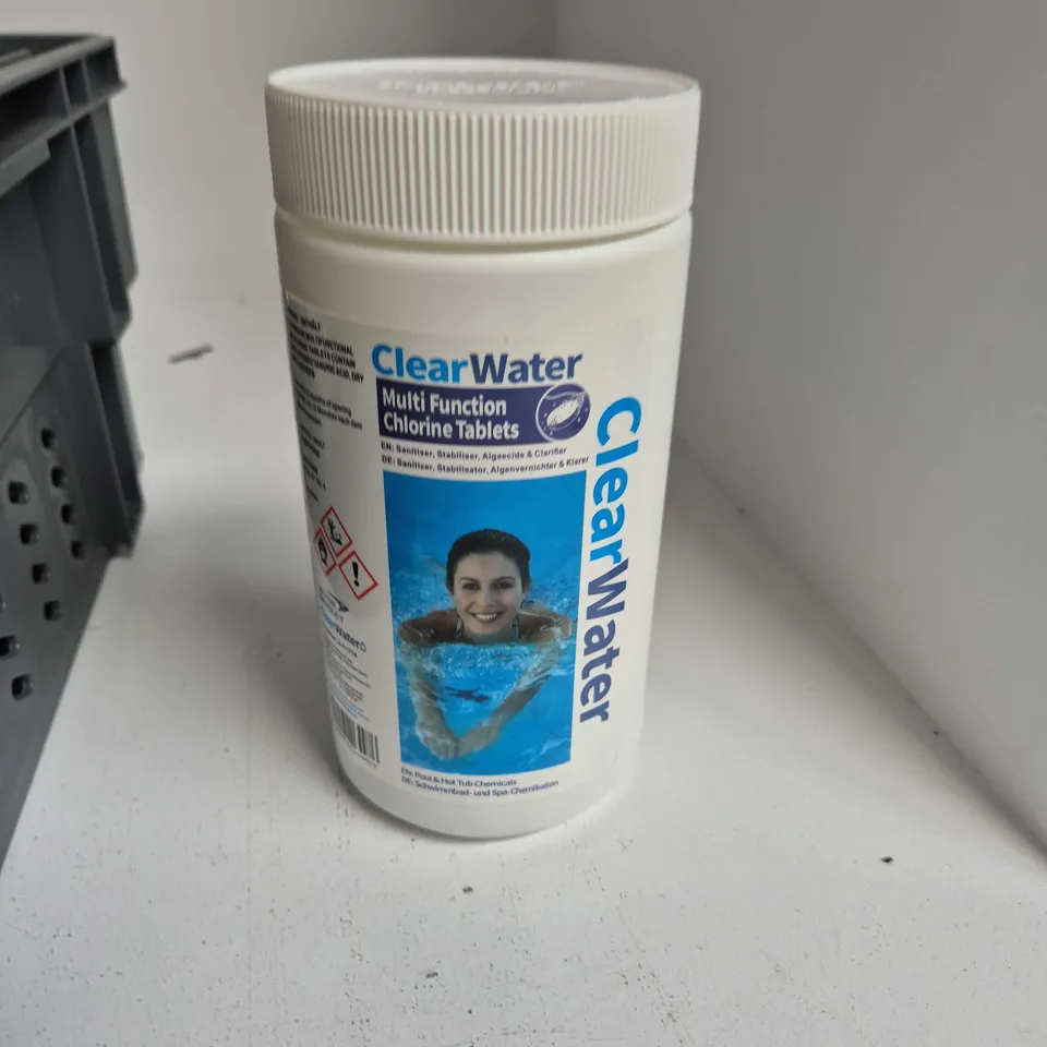 TOTE OF APPROXIMATELY 10 ASSORTED ITEMS TO INCLUDE: CHLORINE TABLETS