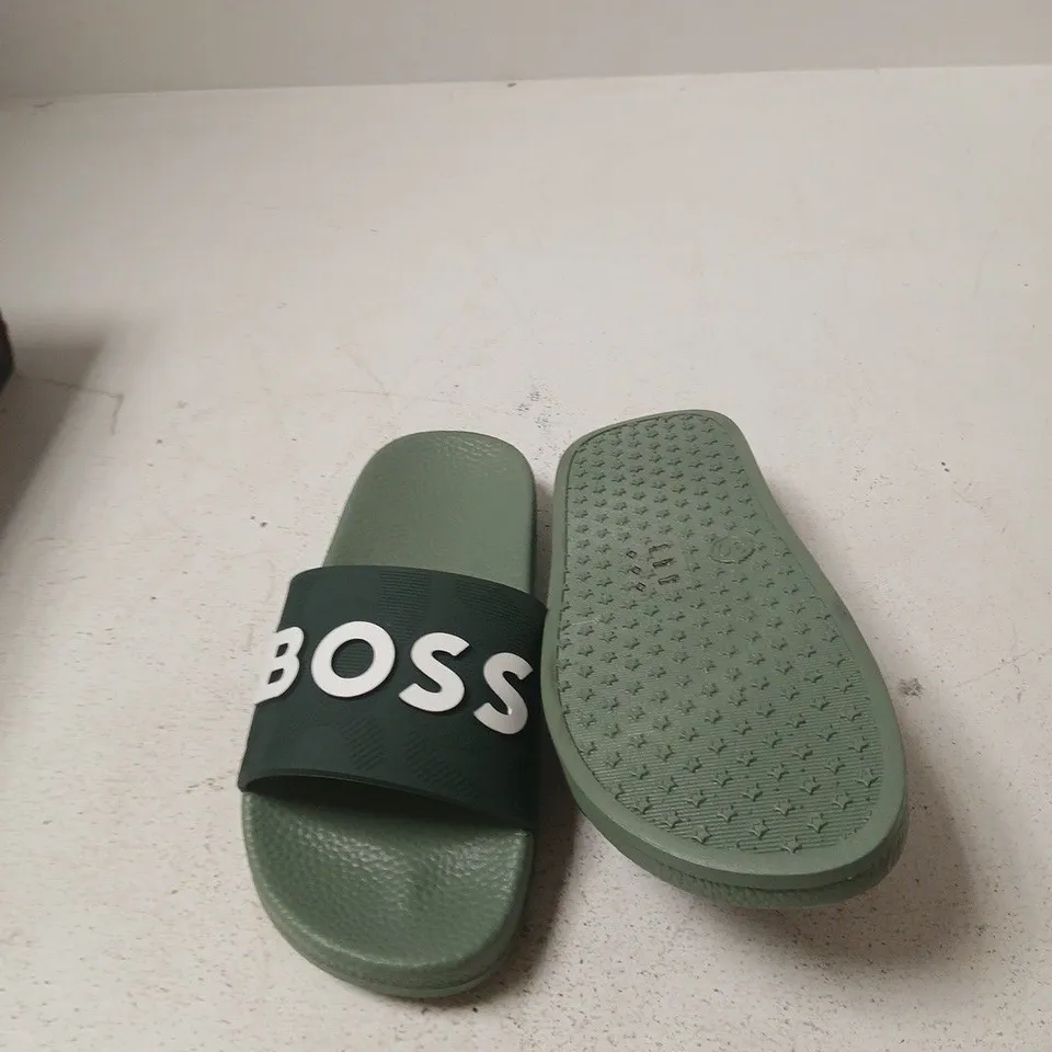 BOSS GREEN SLIDE SANDAL – UK CHILDS 3