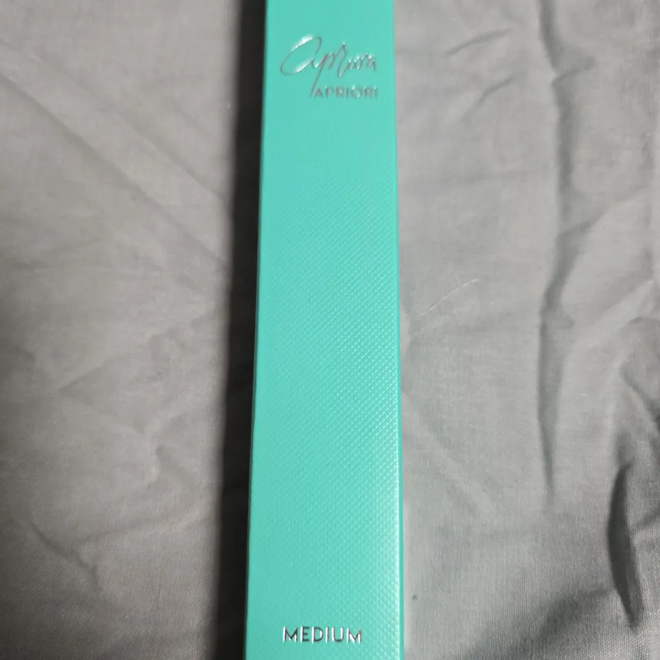 APPROXIMATELY 140 APRIORI TURQUOISE BLUE MEDIUM  TOOTHBRUSH